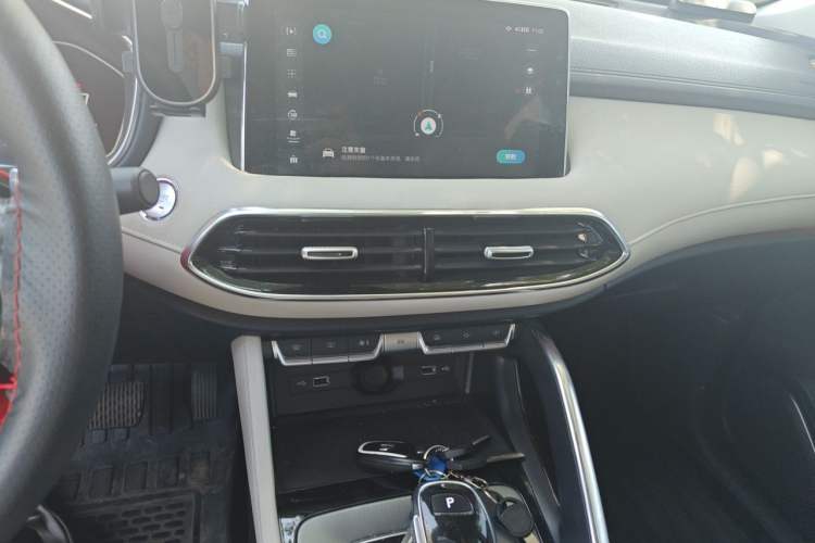 Used MG Pilot 2021 300TGI Automatic Two-Wheel Drive Trophy Deluxe Edition Audio And AC Panel