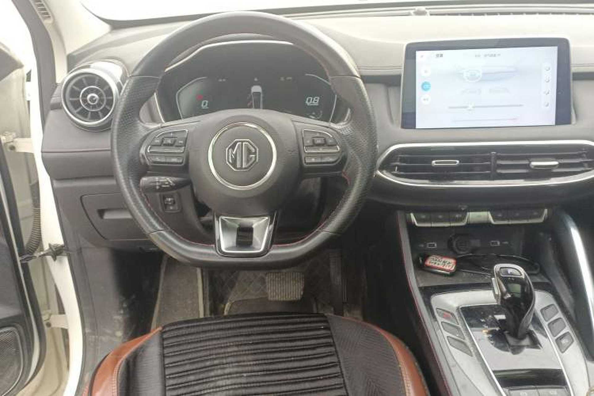 Used MG Pilot 2021 300TGI Automatic Two-Wheel Drive Fuel-Efficient Luxury Edition Audio And AC Panel