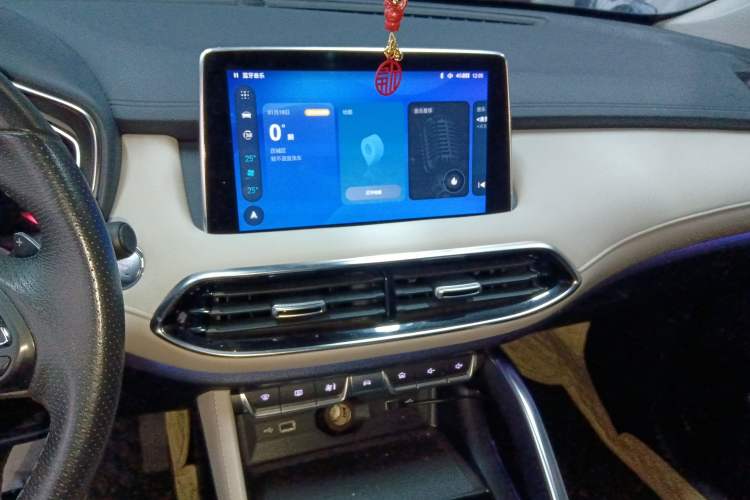 Used MG Pilot 2021 300TGI Automatic Two-Wheel Drive Trophy Prestige Edition Audio And AC Panel