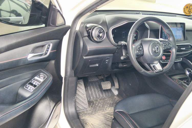 Used MG Pilot 2021 300TGI Automatic Two-Wheel Drive Trophy Prestige Edition Driver Seat
