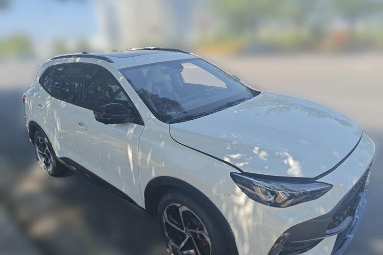 Used MG Pilot 2021 300TGI Automatic Two-Wheel Drive Trophy Deluxe Edition Front Right 45 Deg