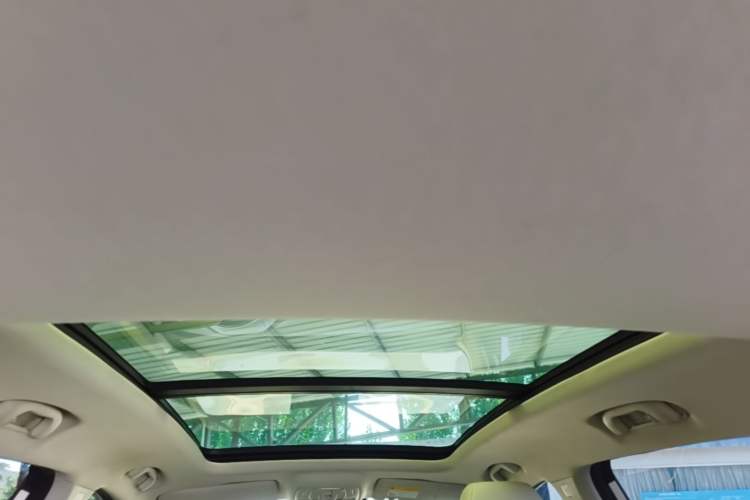 Used MG Pilot 2021 300TGI Automatic Two-Wheel Drive Trophy Prestige Edition Headliner
