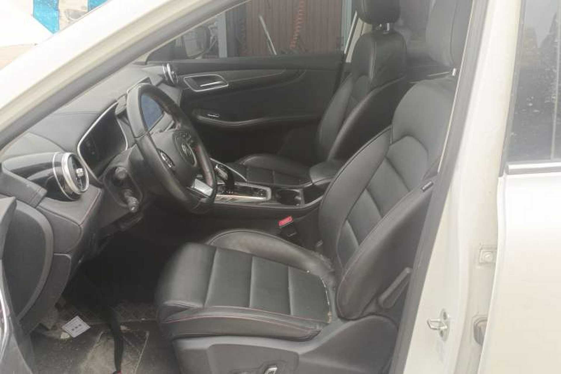 Used MG Pilot 2021 300TGI Automatic Two-Wheel Drive Fuel-Efficient Luxury Edition Left Front Seat