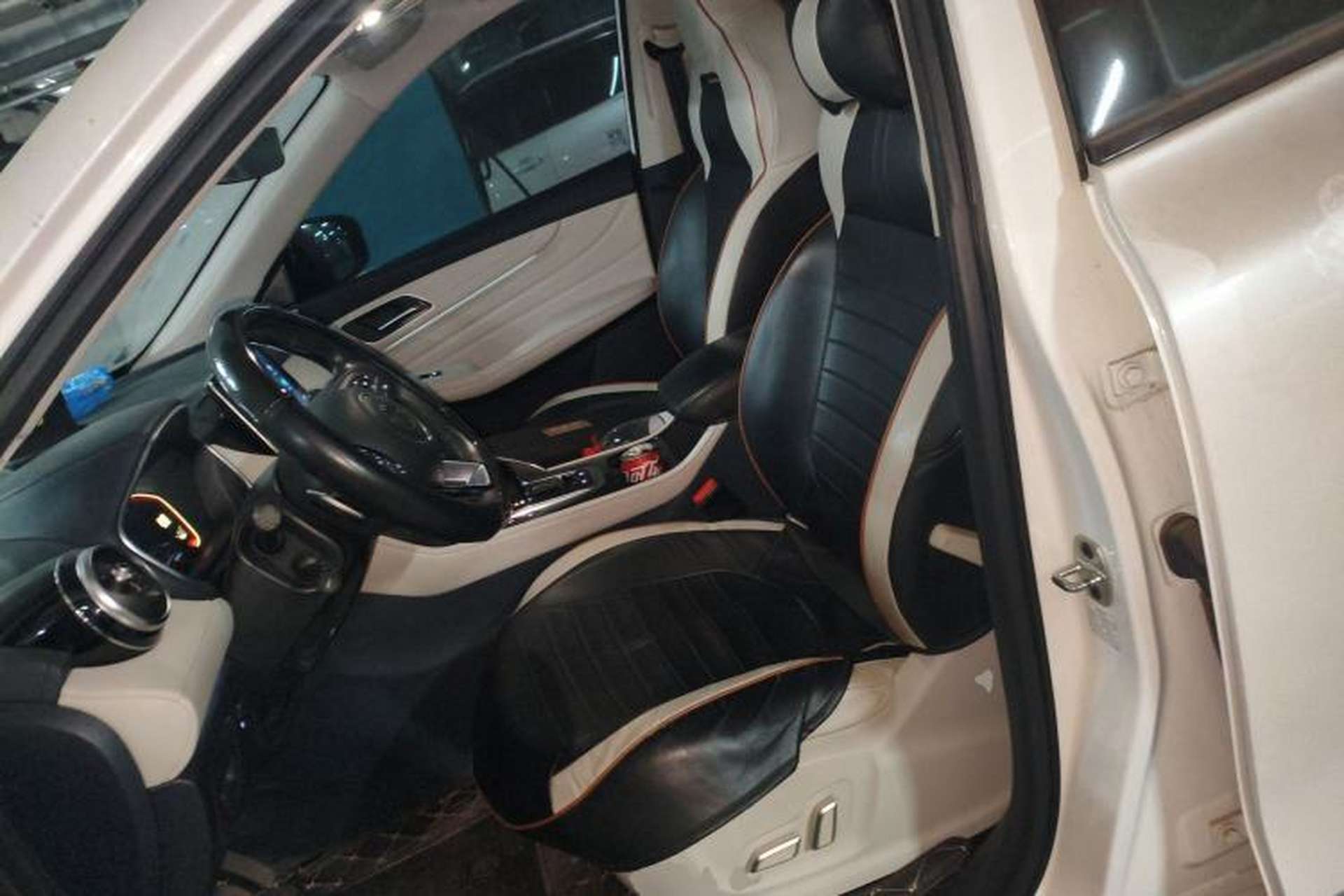 Used MG Pilot 2021 400TGI Automatic Two-Wheel Drive Trophy Flagship Edition Left Front Seat