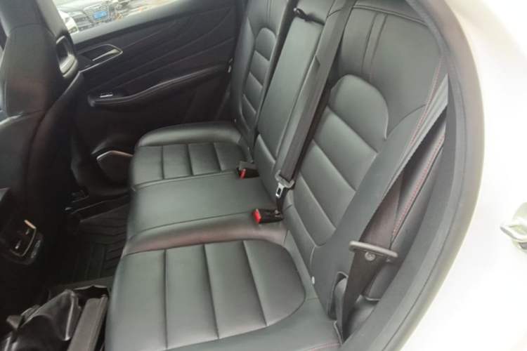 Used MG Pilot 2021 300TGI Automatic Two-Wheel Drive Trophy Prestige Edition Left Rear Seat