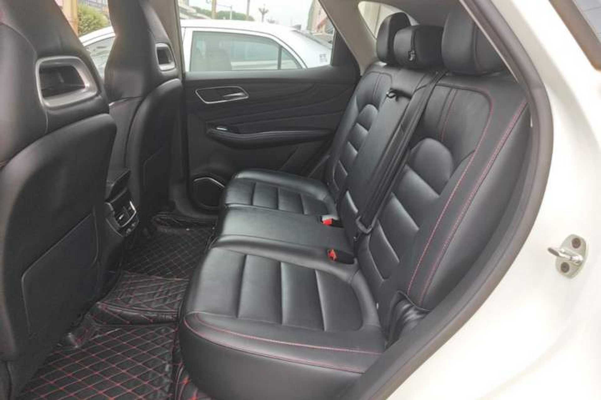 Used MG Pilot 2021 300TGI Automatic Two-Wheel Drive Trophy Deluxe Edition Left Rear Seat