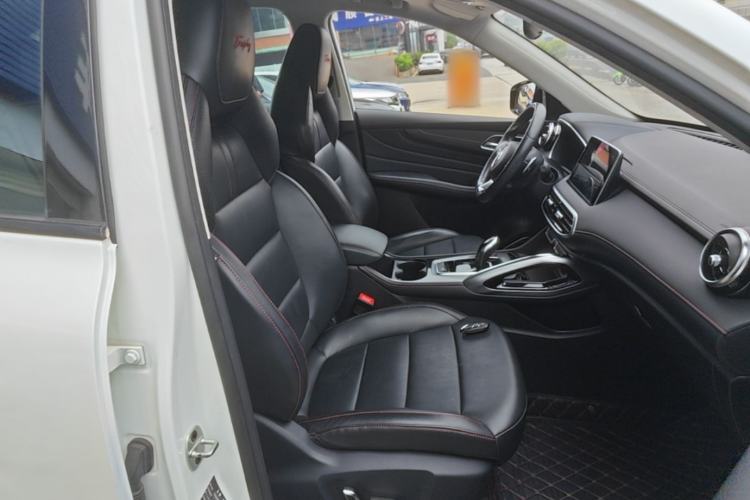 Used MG Pilot 2021 300TGI Automatic Two-Wheel Drive Trophy Deluxe Edition Right Front Seat