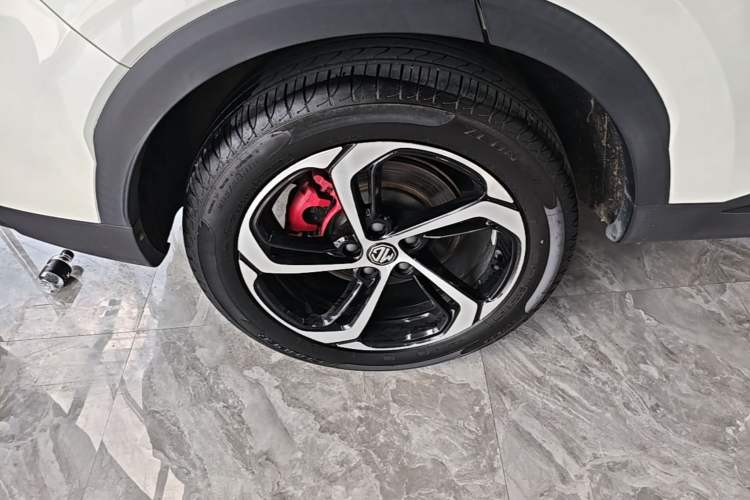 Used MG Pilot 2021 300TGI Automatic Two-Wheel Drive Trophy Deluxe Edition Right Rear Wheel Hub