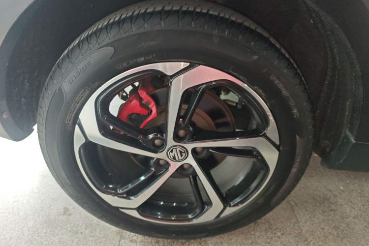 Used MG Pilot 2021 300TGI Automatic Two-Wheel Drive Trophy Prestige Edition Right Rear Wheel Hub