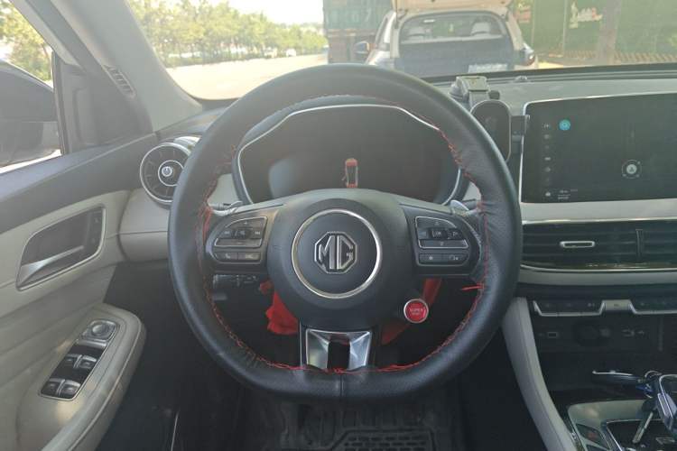 Used MG Pilot 2021 300TGI Automatic Two-Wheel Drive Trophy Deluxe Edition Steering Wheel