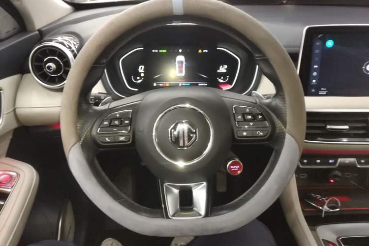 Used MG Pilot 2021 400TGI Automatic Two-Wheel Drive Trophy Flagship Edition Steering Wheel