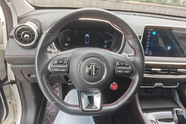 Used MG Pilot 2021 300TGI Automatic Two-Wheel Drive Trophy Deluxe Edition Steering Wheel