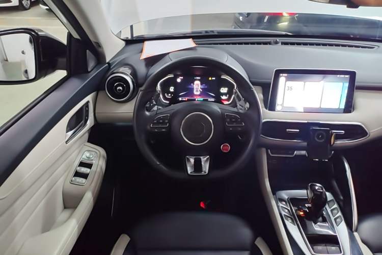 Used MG Pilot 2021 400TGI Automatic Two-Wheel Drive Trophy Flagship Edition Steering Wheel