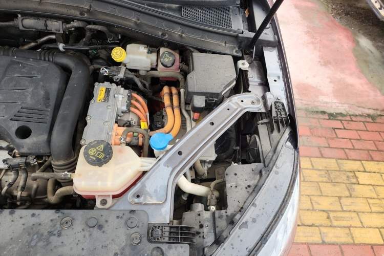 Used MG Pilot New Energy 2021 Trophy Series 1.5T Hybrid Trophy Deluxe Edition Engine Bay Left