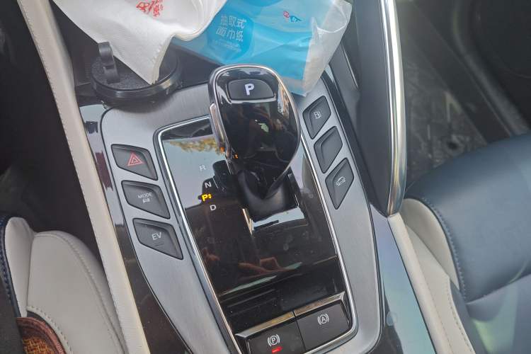 Used MG Pilot New Energy 2021 Fuel Series 1.5T Hybrid Luxury Edition Gear Lever