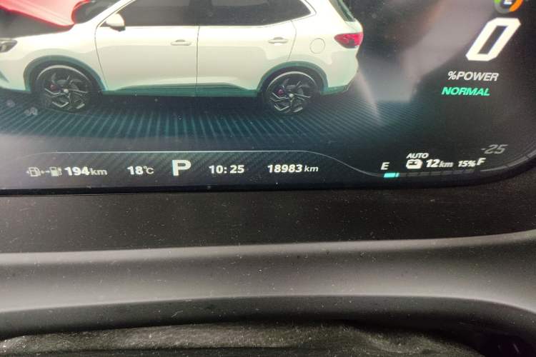 Used MG Pilot New Energy 2021 Trophy Series 1.5T Hybrid Trophy Deluxe Edition Odometer Close Up