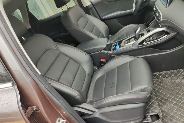 Used MG Pilot New Energy 2021 Trophy Series 1.5T Hybrid Trophy Deluxe Edition Right Front Seat