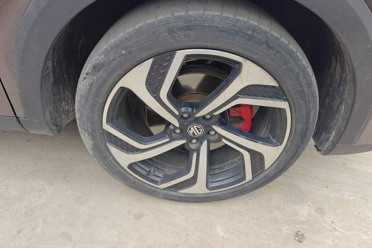 Used MG Pilot New Energy 2021 Trophy Series 1.5T Hybrid Trophy Flagship Edition Right Front Wheel Hub