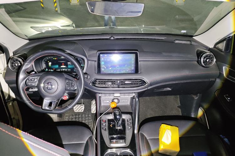 Used MG Pilot New Energy 2021 Trophy Series 1.5T Hybrid Trophy Deluxe Edition Center Console