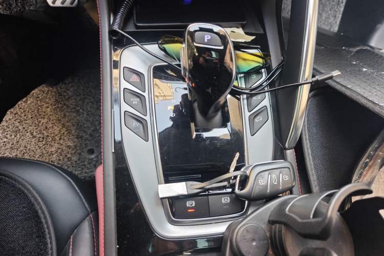 Used MG Pilot New Energy 2021 Trophy Series 1.5T Hybrid Trophy Flagship Edition Gear Lever
