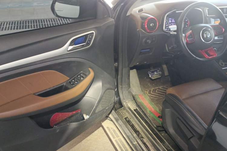 Used MG ZS 2017 1.5L Automatic Luxury Edition Driver Seat