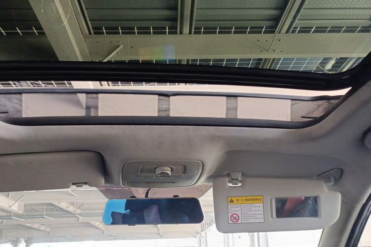 Used MG ZS 2017 1.5L Automatic Luxury Edition Headliner