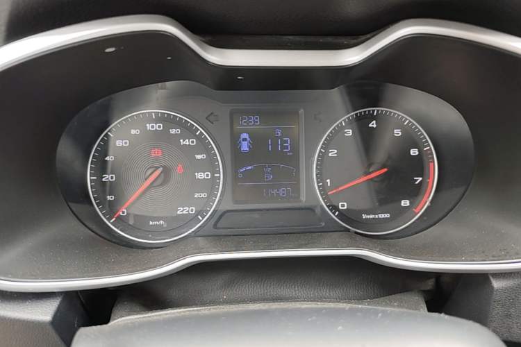 Used MG ZS 2017 1.5L Manual Comfort Edition Instrument Cluster