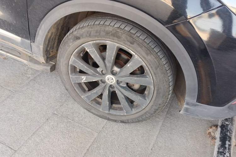 Used MG ZS 2017 1.5L Automatic Luxury Edition Right Front Wheel Hub