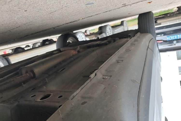 Used MG ZS 2017 1.5L Manual Comfort Edition Right Side Sill