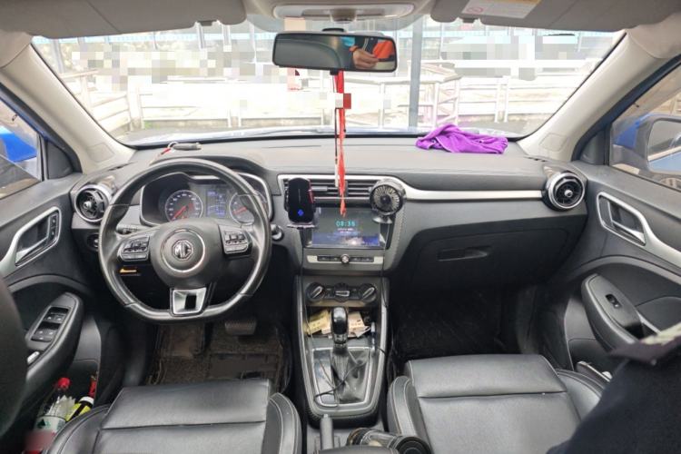 Used MG ZS 2017 1.5L Automatic Luxury Edition Center Console
