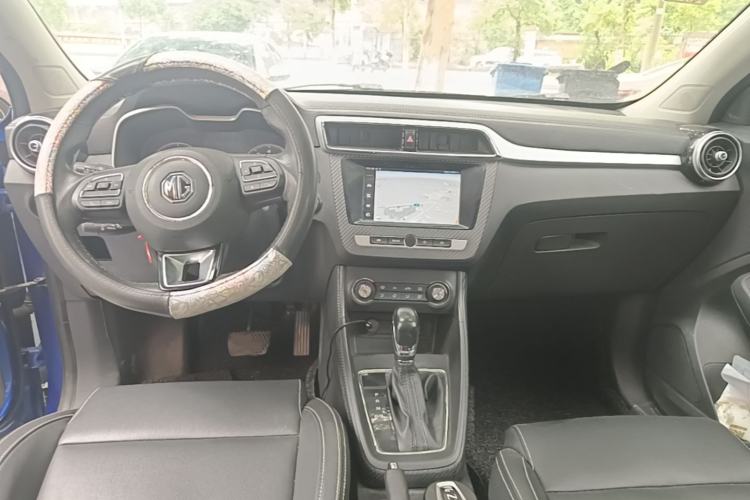 Used MG ZS 2017 1.5L Automatic Luxury Internet Edition Center Console