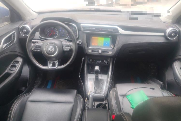Used MG ZS 2017 1.5L Automatic Luxury Edition Center Console