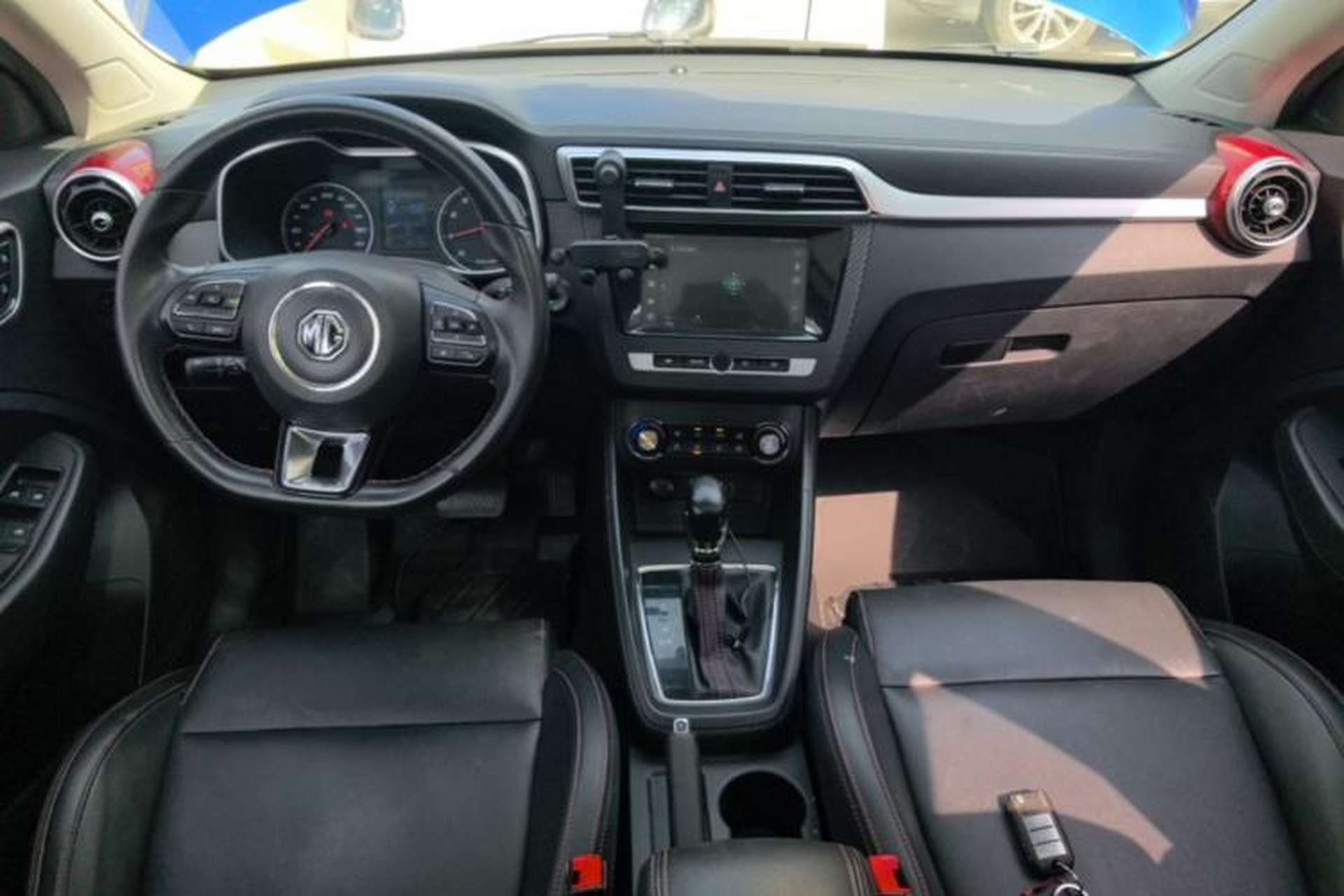Used MG ZS 2017 16T Automatic Flagship Internet Edition Center Console