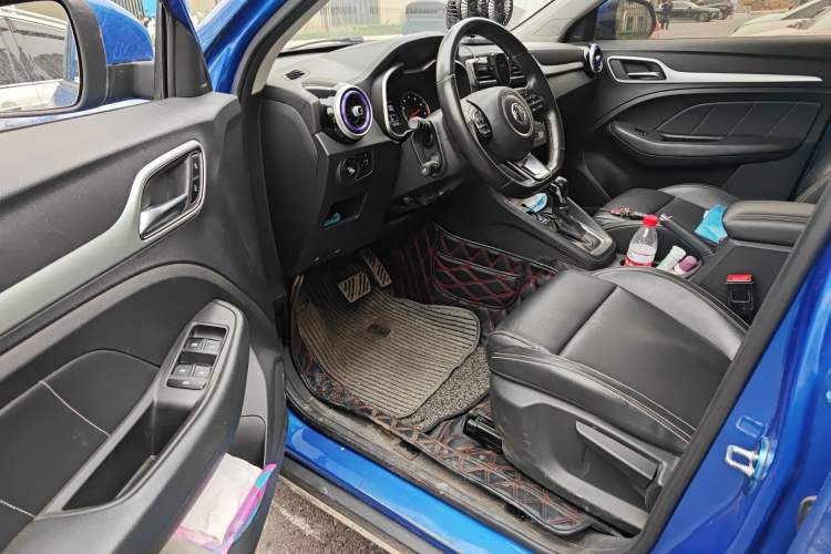 Used MG ZS 2017 1.5L Automatic Luxury Internet Edition Driver Seat