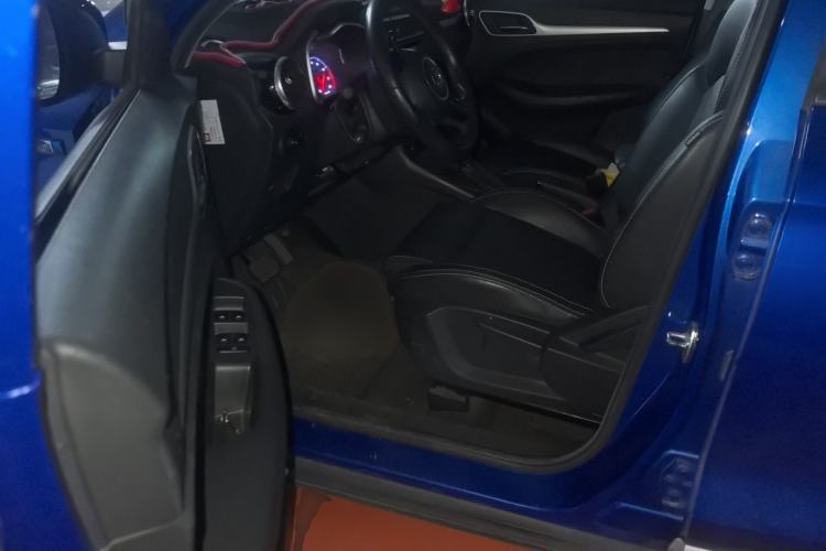 Used MG ZS 2017 1.5L Automatic Luxury Edition Driver Seat