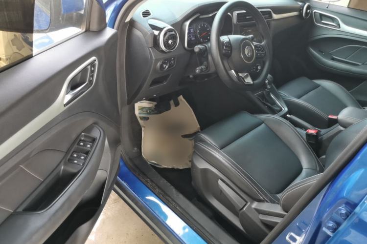 Used MG ZS 2017 1.5L Automatic Luxury Internet Edition Driver Seat