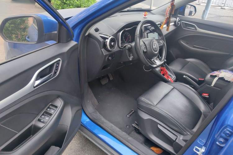 Used MG ZS 2017 1.5L Automatic Luxury Edition Driver Seat