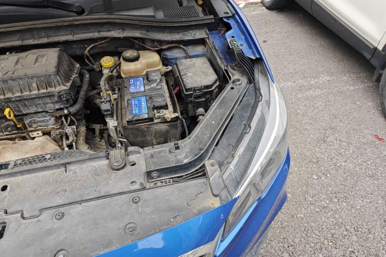 Used MG ZS 2017 1.5L Automatic Luxury Internet Edition Engine Bay Left