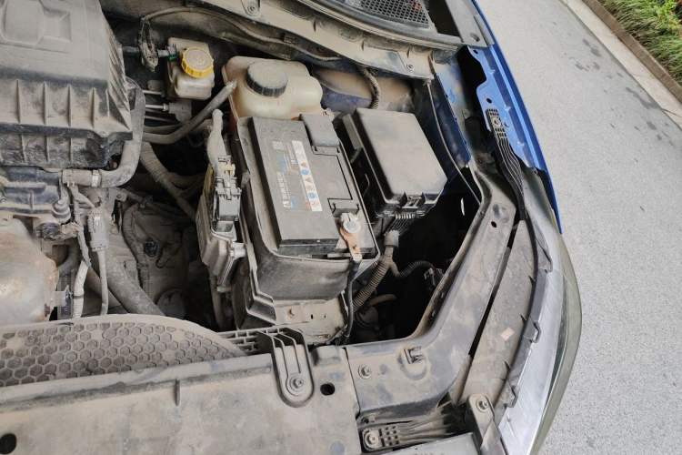 Used MG ZS 2017 1.5L Automatic Luxury Internet Edition Engine Bay Left