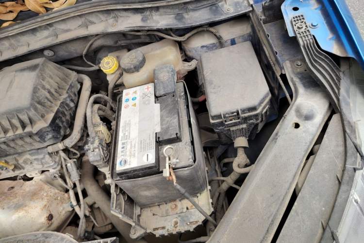 Used MG ZS 2017 1.5L Manual Luxury Edition Engine Bay Left