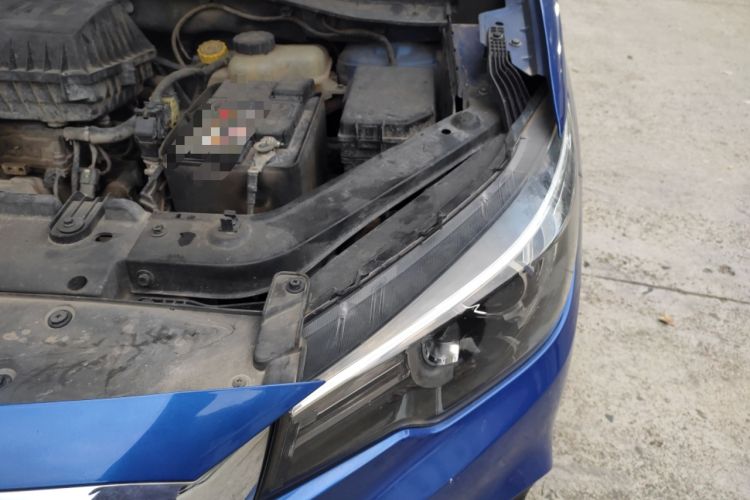 Used MG ZS 2017 1.5L Automatic Luxury Edition Engine Bay Left
