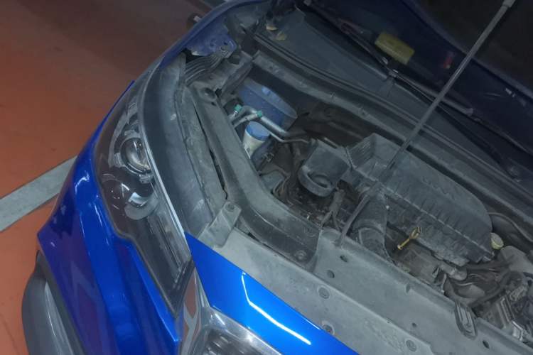 Used MG ZS 2017 1.5L Automatic Luxury Edition Engine Bay Right