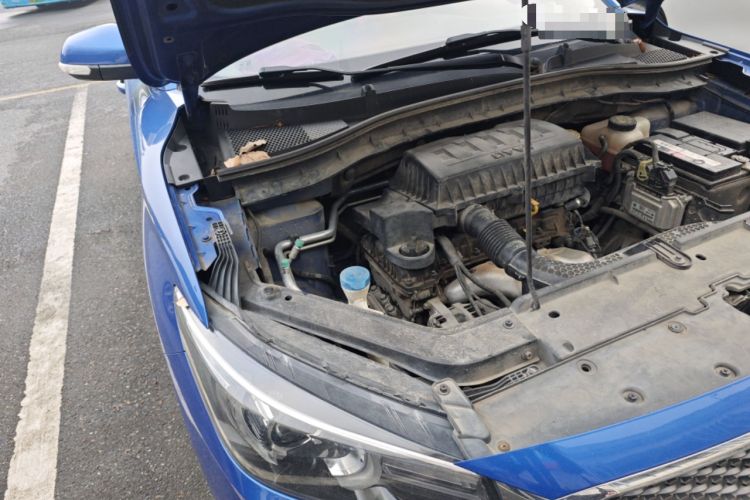 Used MG ZS 2017 1.5L Automatic Luxury Edition Engine Bay Right