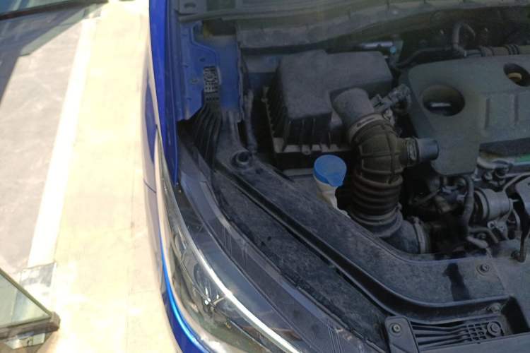 Used MG ZS 2017 16T Automatic Prestige Edition Engine Bay Right
