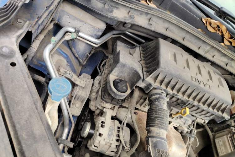 Used MG ZS 2017 1.5L Manual Luxury Edition Engine Bay Right