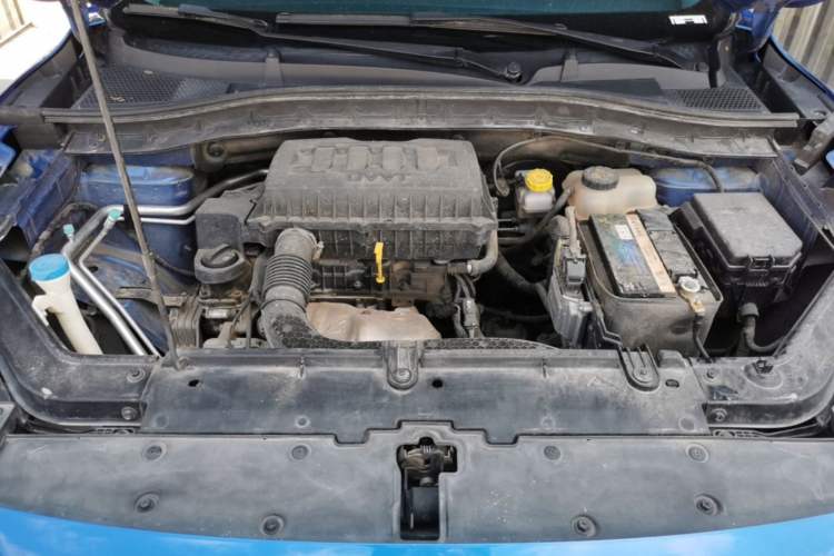 Used MG ZS 2017 1.5L Automatic Luxury Internet Edition Engine Bay
