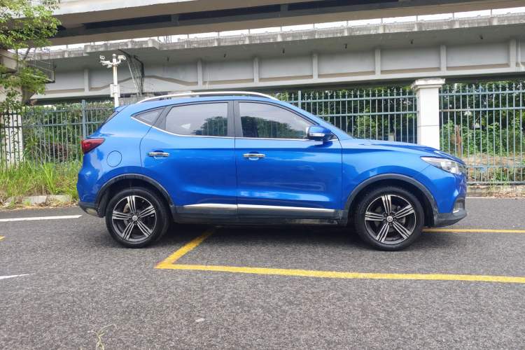 Used MG ZS 2017 1.5L Automatic Luxury Internet Edition Exterior 6