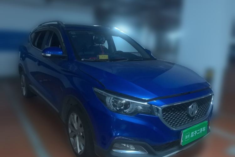 Used MG ZS 2017 1.5L Automatic Luxury Edition Front Right 45 Deg