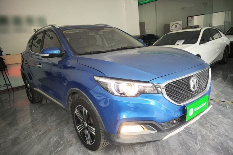 Used MG ZS 2017 1.5L Manual Deluxe Internet Edition Front Right 45 Deg