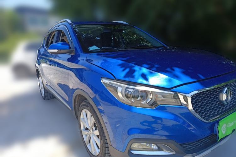 Used MG ZS 2017 1.5L Automatic Luxury Edition Front Right 45 Deg